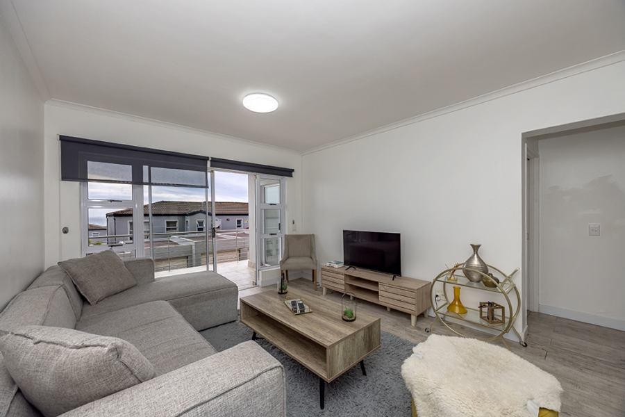To Let 2 Bedroom Property for Rent in Big Bay Western Cape